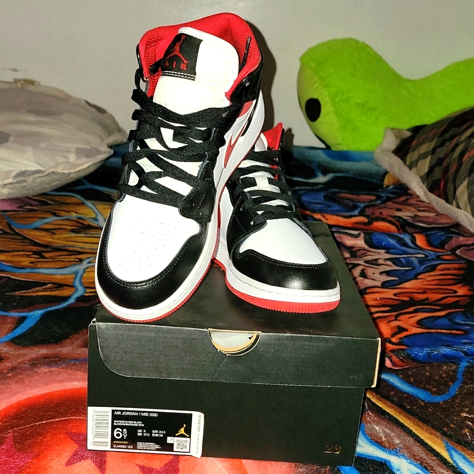 Air Jordan 1